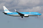 PH-BXW @ EHAM - at spl - by Ronald