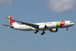 CS-TUM @ EHAM - at spl - by Ronald