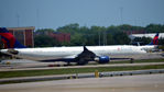 N811NW @ KATL - Taxi to gate Atlanta