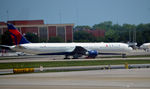 N837MH @ KATL - Taxi to gate  Atlanta