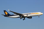 VT-JWS @ EBBR - at bru - by Ronald