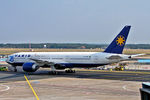 PP-VRB @ EDDF - PP-VRB   Boeing 777-2Q8ER [28692] (Varig) Frankfurt Int'l~D 08/09/2005 - by Ray Barber