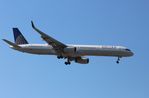 N75861 @ KORD - Boeing 757-33N - by Mark Pasqualino