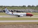 LN-NGM @ ESSA - RWY 19L - by wijken