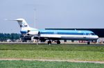 PH-KLE @ EHAM - KLM Fk100 landing - by FerryPNL