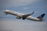 N33132 @ KEWR - Boeing 757-224 - United Airlines  C/N 29281, N33132 - by Dariusz Jezewski www.FotoDj.com