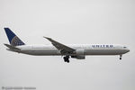 N66051 @ KEWR - Boeing 767-424/ER - United Airlines  C/N 29446, N66051