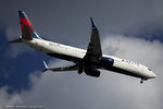 N863DN @ KEWR - Boeing 737-932/ER - Delta Air Lines  C/N 31975, N863DN