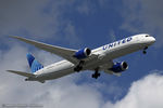 N13013 @ KEWR - Boeing 787-10 Dreamliner - United Airlines  C/N 40931, N13013