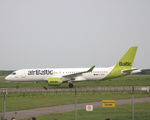 YL-AAW @ CPH - YL-AAW landed rw 04L