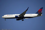 N169DZ @ KJFK - Boeing 767-332/ER - Delta Air Lines  C/N 29689, N169DZ