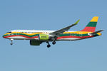 YL-CSK @ EHAM - at spl - by Ronald