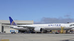 N2748U @ KSFO - SFO 2021. - by Clayton Eddy