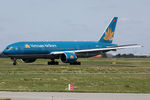 VN-A142 @ LFPG - at cdg - by Ronald