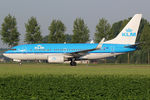 PH-BGQ @ EHAM - at spl - by Ronald