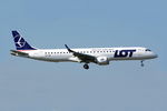 SP-LNM @ LMML - Embraer ERJ-195 SP-LNM LOT Polish Airlines - by Raymond Zammit