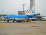 PH-BFH @ RKSI - At Incheon - by Micha Lueck