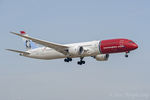 G-CKWF @ EGKK - On finals at Gatwick, UK - by Jacksonphreak