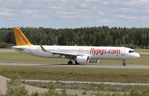 TC-RBA @ ESSA - Taxiway W - by wijken