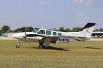 N1879L @ KOSH - Beech 58TC