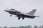 135 @ EGVA - RIAT 2012-07-08 - by Jacksonphreak