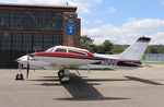 N122E @ KLUK - Cessna 310Q