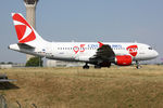 OK-NEM @ LFPG - at cdg - by Ronald