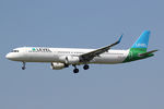 OE-LCR @ EHAM - at spl - by Ronald