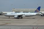 N410UA @ KDEN - Airbus A320-232