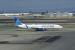 N37521 @ KSFO - Sky Terrace SFO 2021.