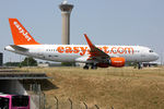 G-EZWM @ LFPG - at cdg - by Ronald