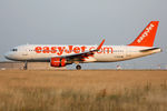 G-EZWS @ LFPG - at cdg - by Ronald