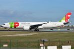CS-TUO @ LPPT - TAP A339 lining-up - by FerryPNL