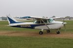 N5264K @ KOSH - Cessna 172P