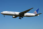 N216UA @ EGLL - at lhr - by Ronald