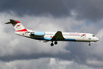 OE-LVI @ EHAM - at spl - by Ronald
