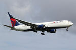 N173DZ @ EHAM - at spl - by Ronald