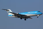 PH-KZS @ EHAM - at spl - by Ronald