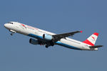 OE-LBD @ EDDL - at dus - by Ronald