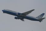 N643UA @ LSZH - Old c/s - by Koala