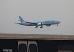 HL8010 @ KATL - KATL spotting - by Florida Metal