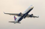 N122DN @ KATL - ATL Spotting 2021 - by Florida Metal
