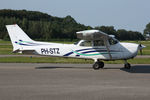PH-STZ @ EHTE - at teuge - by Ronald