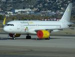 EC-NFH @ LEMD - Vueling Airlines - by Jean Christophe Ravon - FRENCHSKY