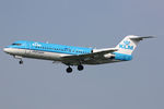 PH-WXD @ EHAM - at spl - by Ronald