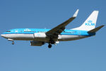 PH-BGR @ EGLL - at lhr - by Ronald