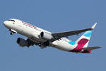 D-AIZV @ EDDL - at dus - by Ronald