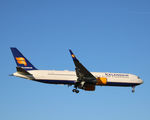 TF-ISP @ EKCH - TF-ISP landing rw 04L