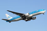 PH-BQB @ EHAM - at spl - by Ronald