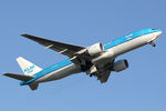PH-BQH @ EHAM - at spl - by Ronald